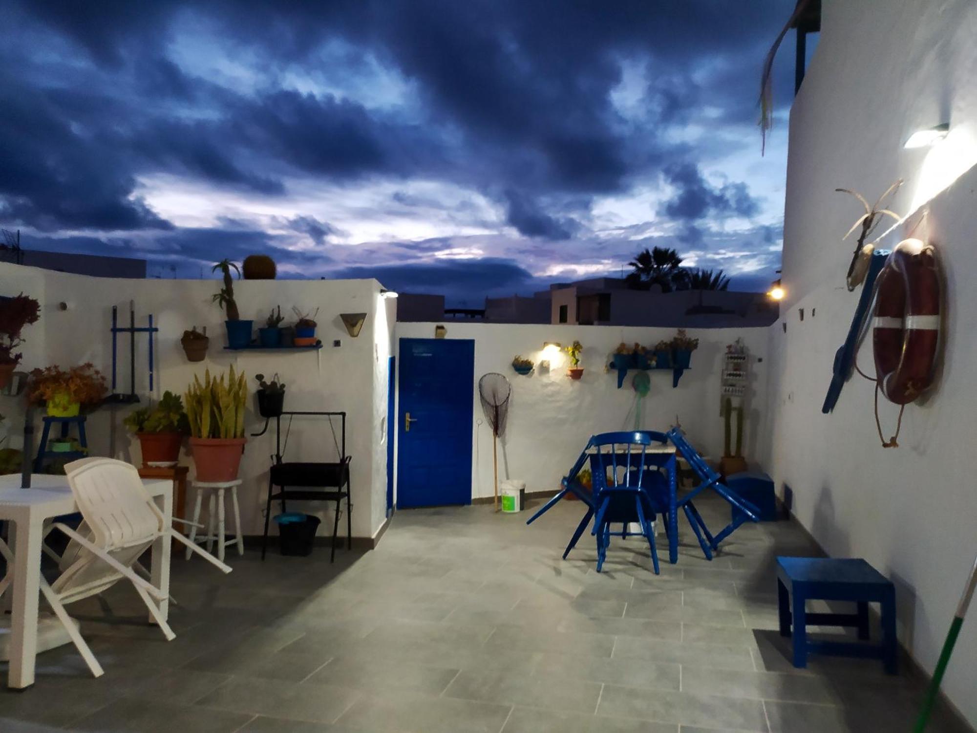 Cozy House In El Golfo + Terrace Villa Bagian luar foto